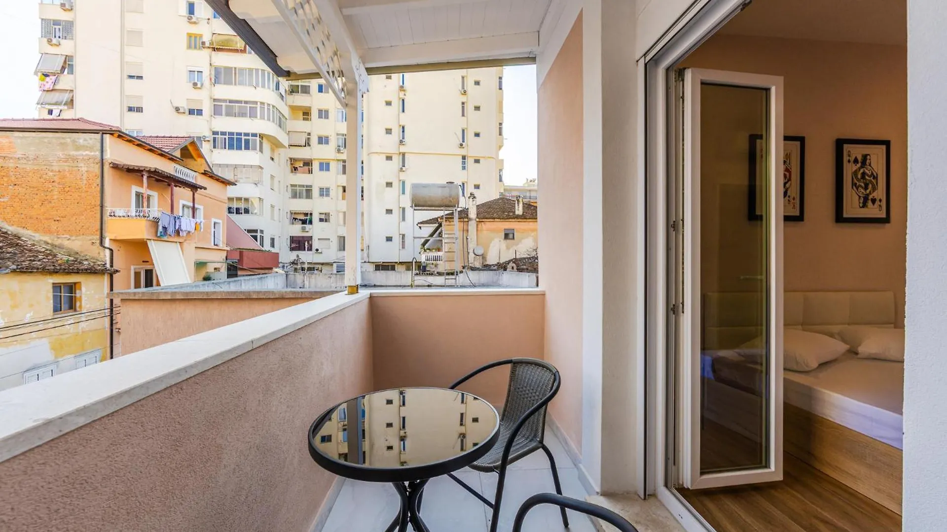 The Authentic Villa Apartment By Ps Δυρράχιο
